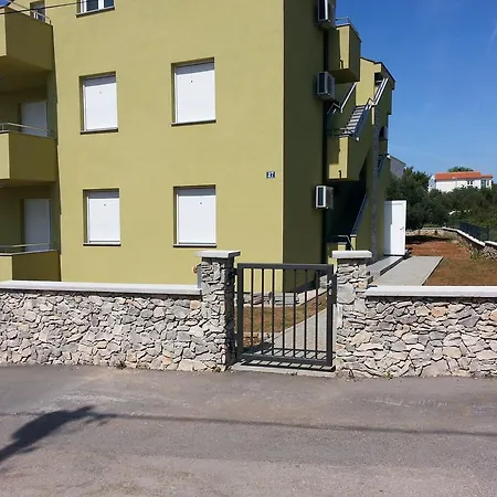 Tribunj *