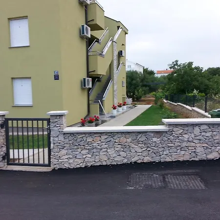 Tribunj
